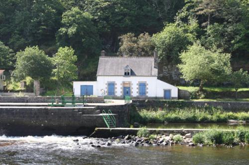 Chambre D'Hotes Dans Maison Eclusiere Bed and Breakfast Hennebont Exterior foto