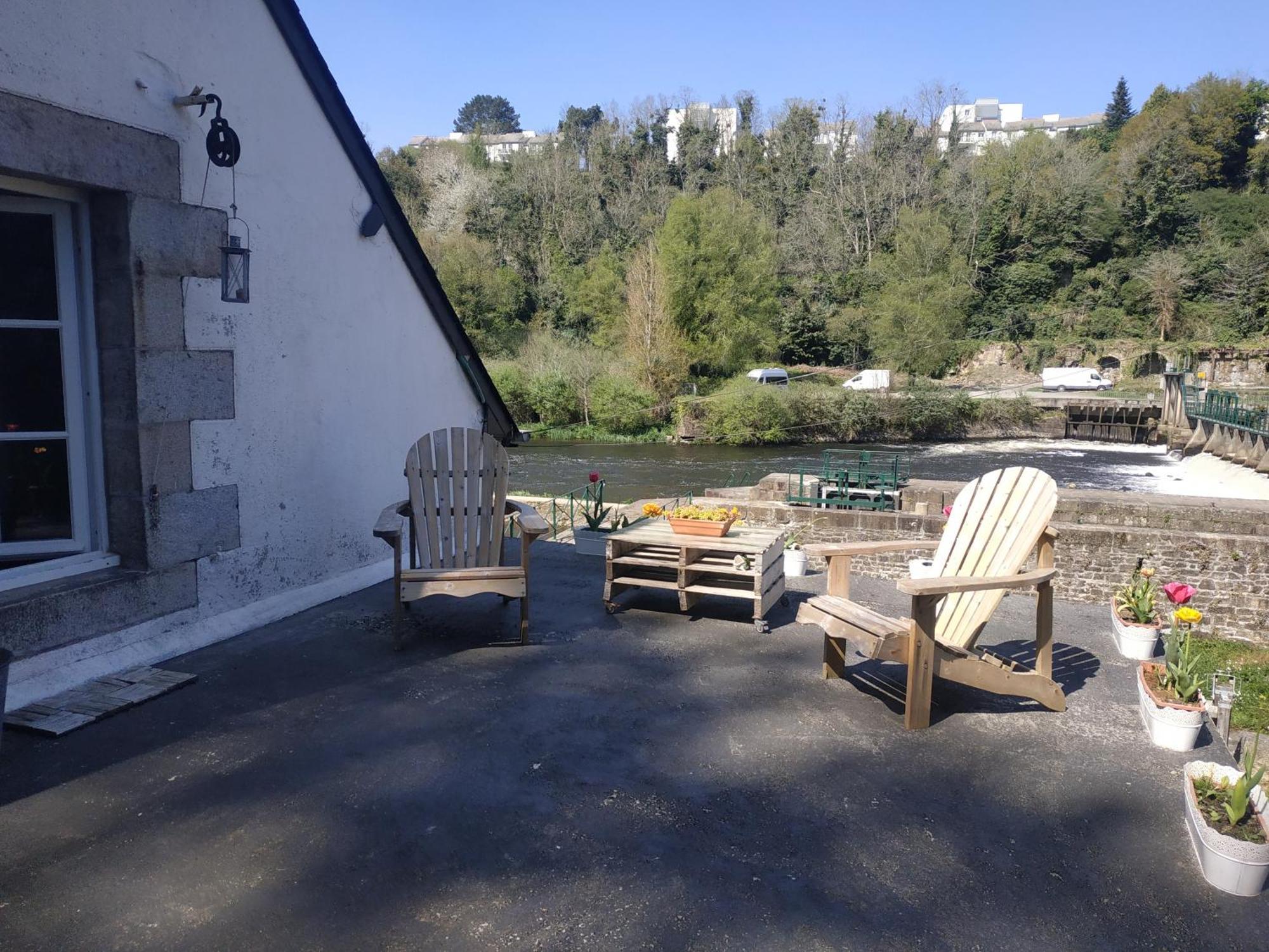 Chambre D'Hotes Dans Maison Eclusiere Bed and Breakfast Hennebont Exterior foto